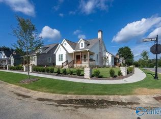 565 Copperleaf Walk, Gadsden, AL 35901