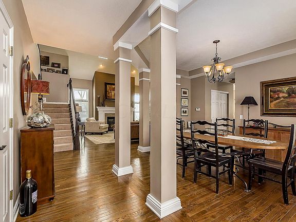 2nd image of 3232 Arctic Ave