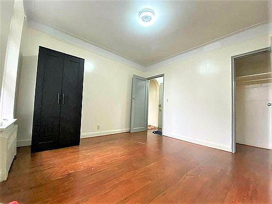 2nd image of 25 Monroe St #1B