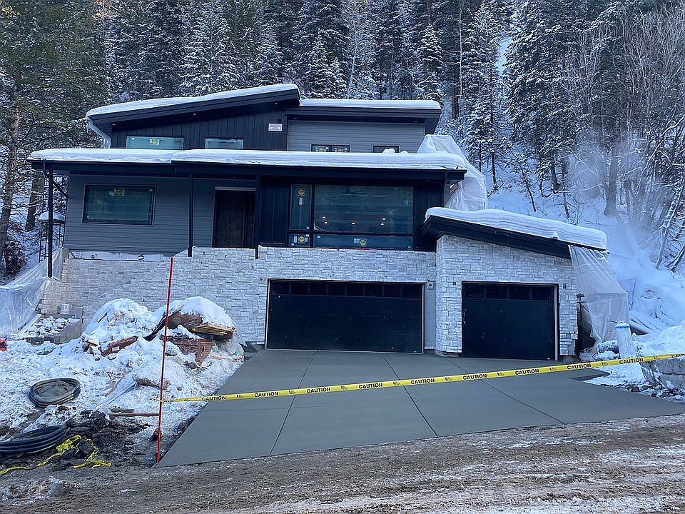 2nd image of 675 Parkview Dr