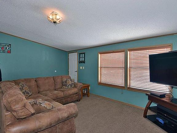 4th image of 16625 Cannon City Blvd