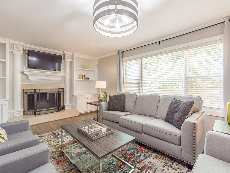 455 Cove Dr NE — Photo 24