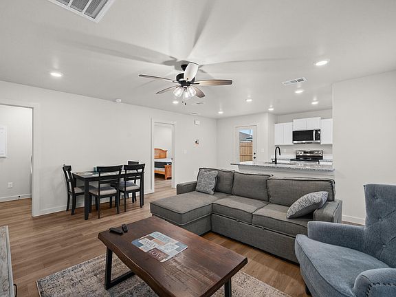 5th image of 8318 24th St
