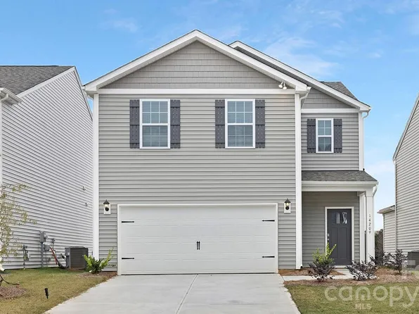 204 Hyder Ridge Rd, Asheville, NC 28804