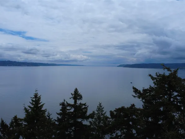 17 W Gedney Way, Hat Island, WA 98206