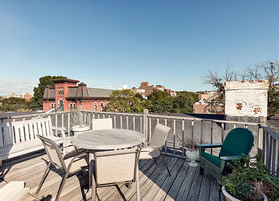 Sold by Owner | media 15