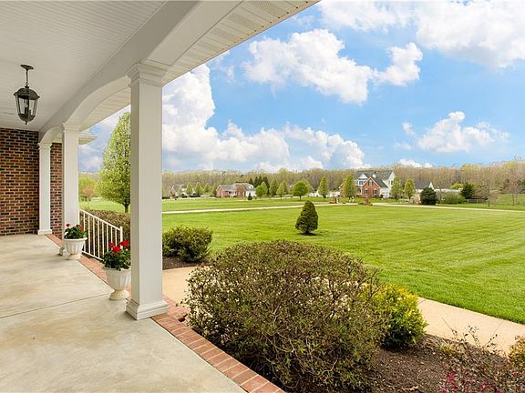 2nd image of 1463 Donavon Mill Ln