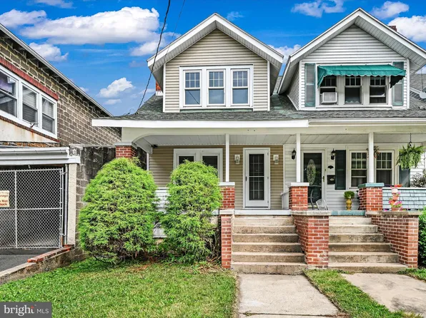 1834 W End Ave, Pottsville, PA 17901