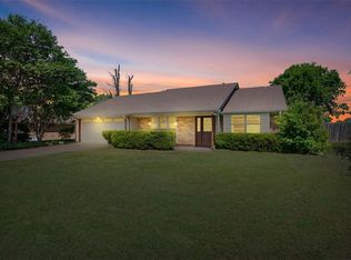 241 Monterrey Dr, Hewitt, TX 76643