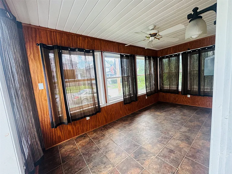 113 Hayes Ave — Photo 17