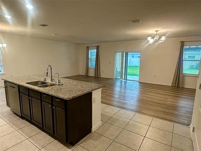 125 Villavista Ct — Photo 9