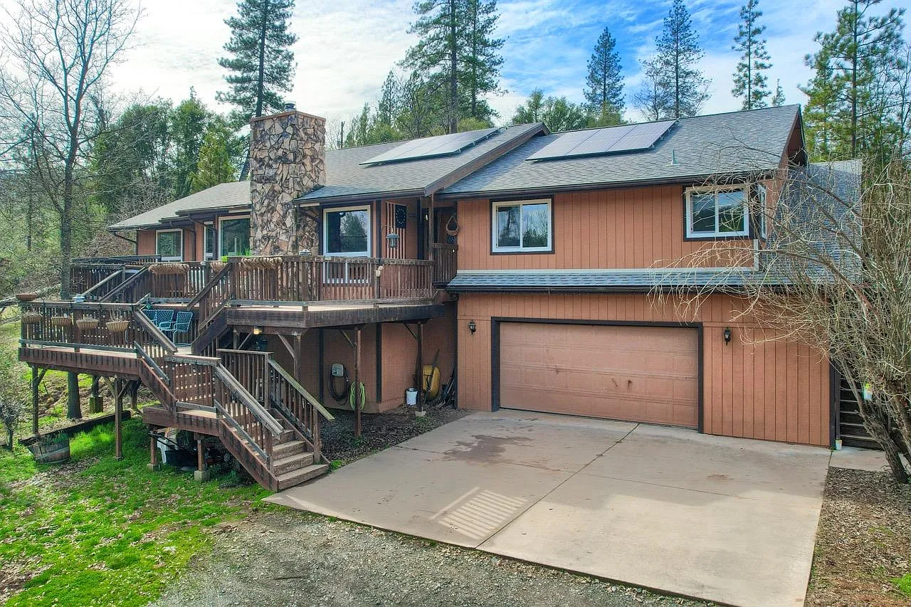 5828 Sherlock Rd photo 1