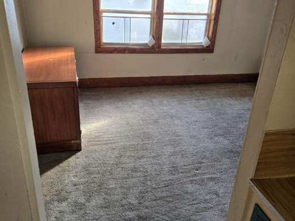 1601 S 85th St UNIT 4