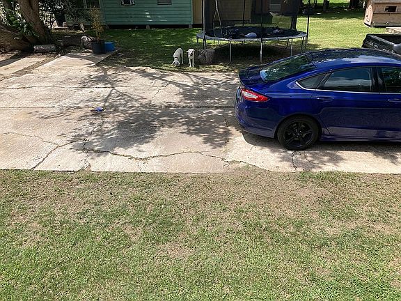 3rd image of 1417 Avenue A
