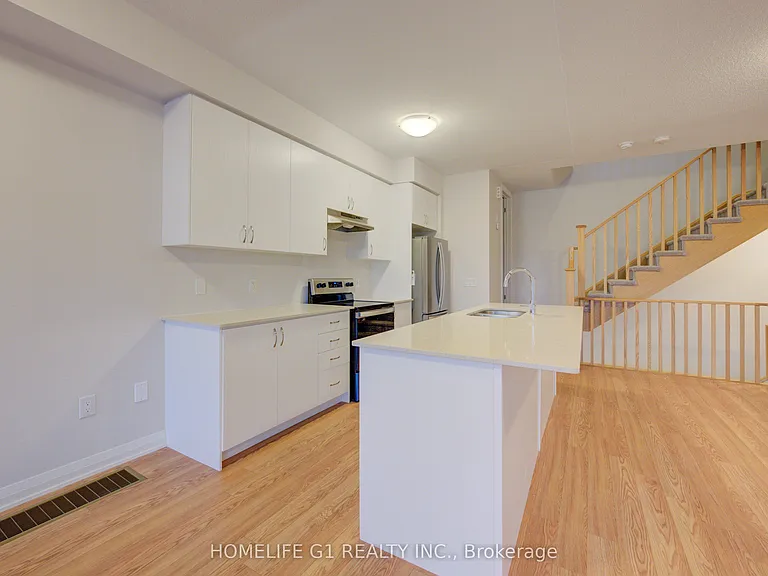 585 Colborne St E #611 — Photo 14