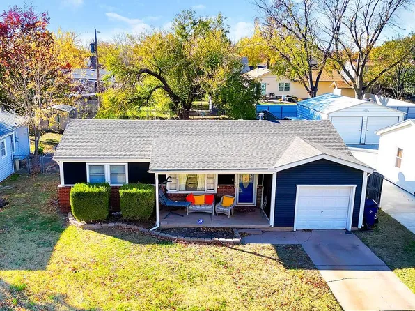 163 Western Ave, Haysville, KS 67060