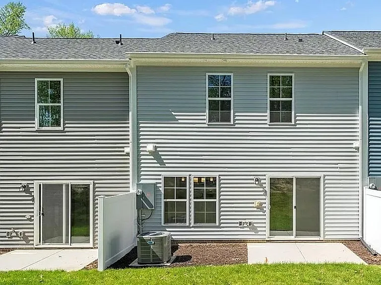 6504 Monroe Arbor Ln — Photo 16