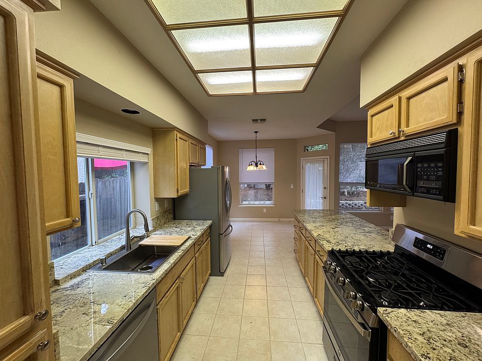 1st image of 116 Elkins Cir