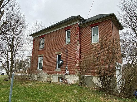 4th image of 1105 Cleveland Ave