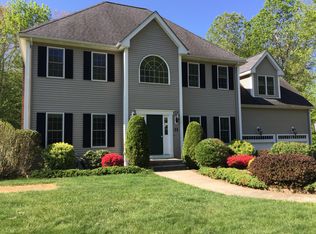 32 Vincent Rd, Mendon, MA 01756