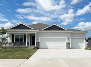 1147 33rd Ct SW, Altoona, IA 50009