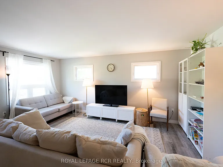 28 Blake St — Photo 10