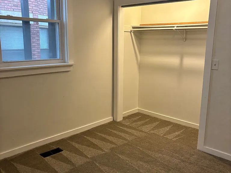 3518 Tracy Ave — Photo 2