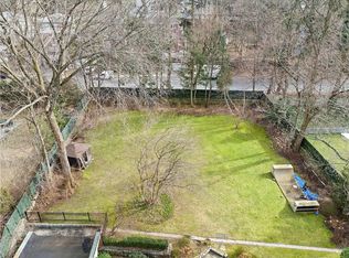 98 Park Ave, Bronxville, NY