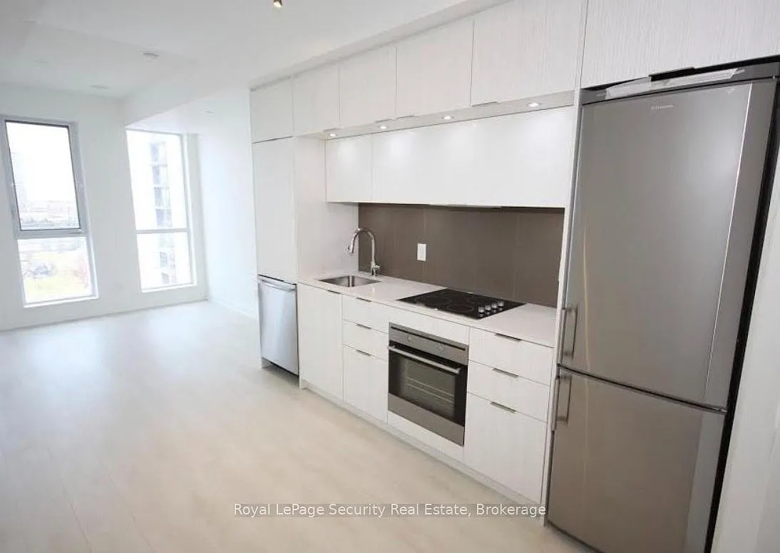 One Park Place North Tower — Photo 4