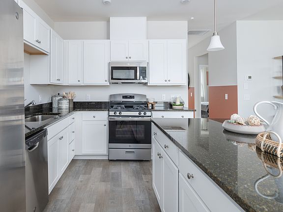 Plentiful counter space