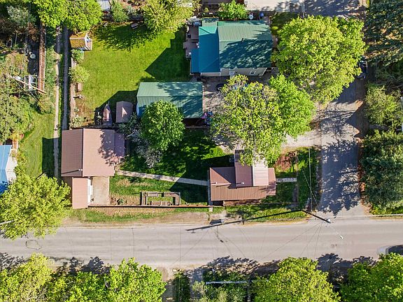 4th image of 722 Ruth Ave