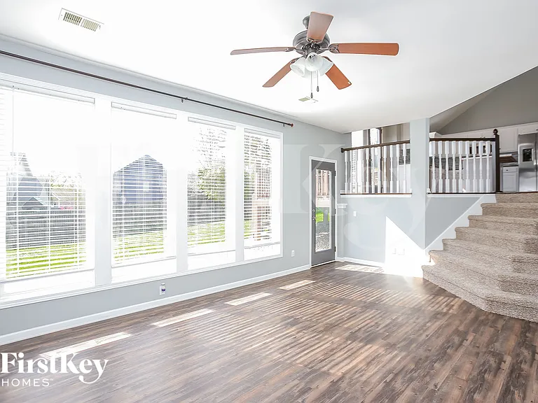 6530 NW Hidden Valley Rd — Photo 5
