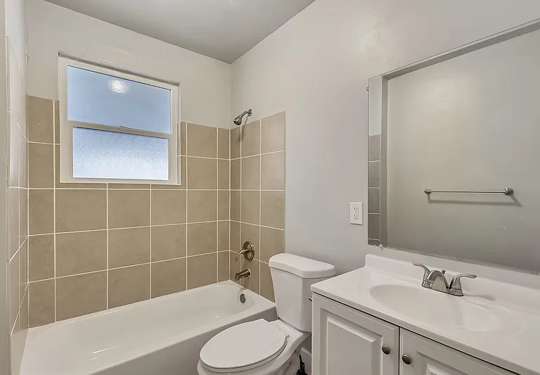 3162 S Adams Ave #NORTH — Photo 13