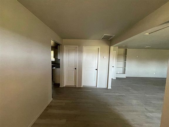 5th image of 22565 Gaddy Rd