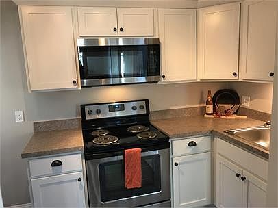 1st image of 59 West St