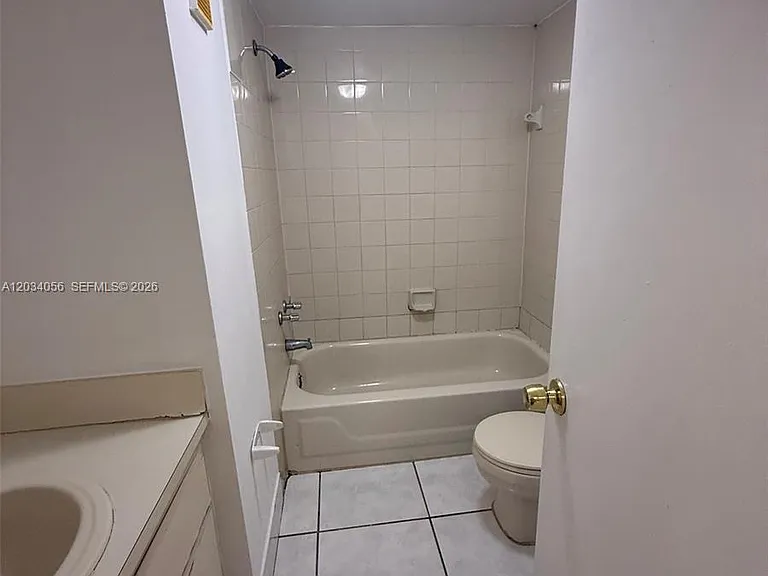 9917 W Okeechobee Rd #3-510 — Photo 7