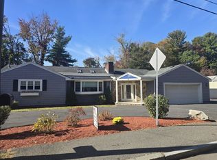 39 Walnut St, Saugus, MA 01906