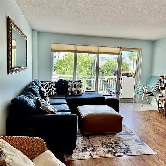 133 N Pompano Beach Blvd #108 — Photo 10