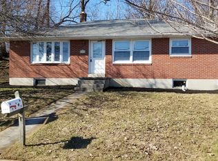 3315 Hillside Dr, Lebanon, PA 17046