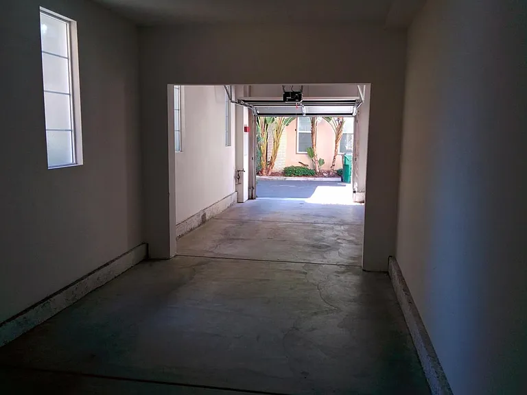 2-car in-line (tandem) attached garage