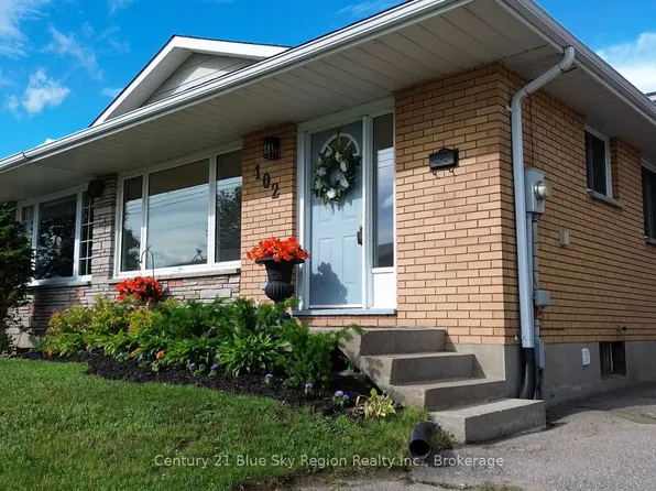 102 Lee Ave, North Bay, ON P1A 2J9