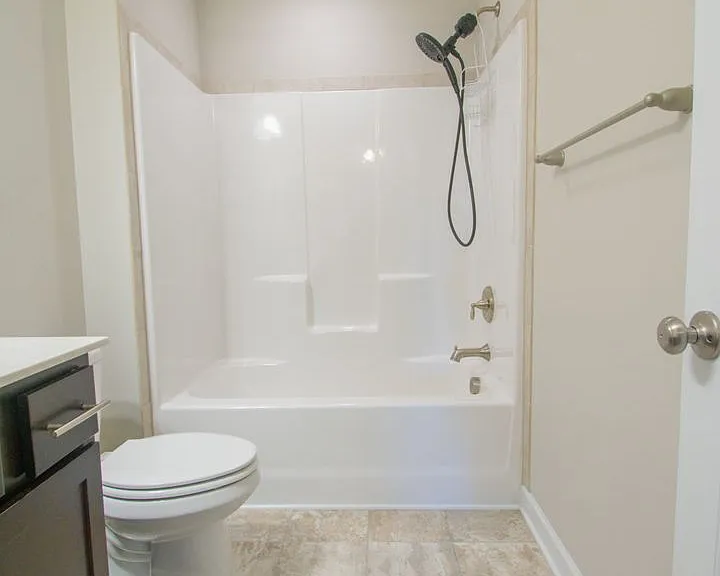2220 Oldenburg Ln — Photo 32