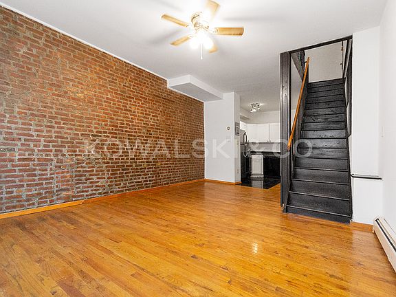 5th image of 468 9th St #1F