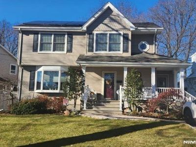 51 Momar Dr, Bergenfield, NJ, 07621