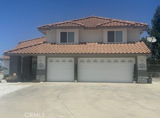 17289 Armintrout Dr, Riverside, CA 92504