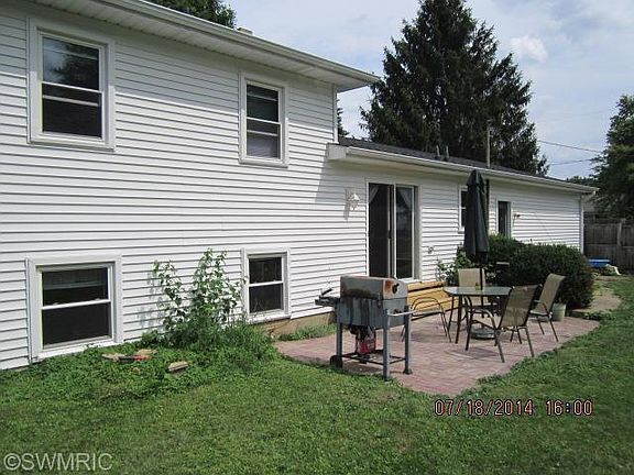 3rd image of 1257 Brunswick Dr