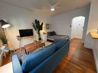 2050 Dracena Dr., Los Angeles, CA 90027