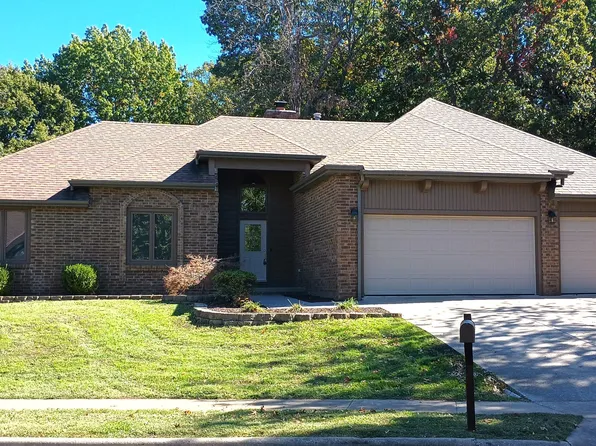 832 S Sparks Avenue, Springfield, MO 65802