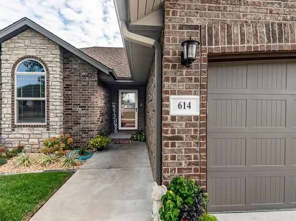614 N Eagle Park Drive, Nixa, MO 65714
