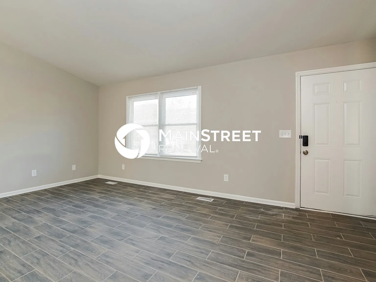 1120 Ujamaa Dr — Photo 4